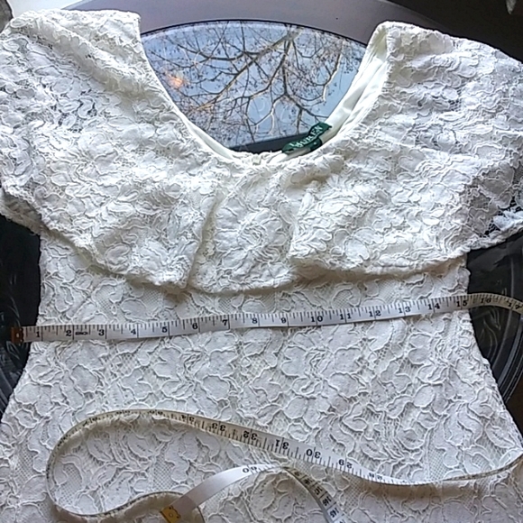 Lauren Ralph Lauren Women's Tamalira Floral Lace Cocktail Dress. Size 6 - Picture 14 of 17